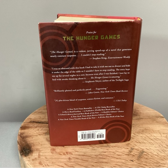 “2/$10” - Catching Fire by Suzanne Collins - The Hunger Games - Hardcover - Picture 3 of 12